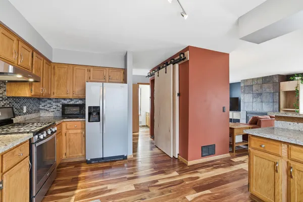 $379,900 | 180 Bayberry Ave Court, Stillwater, MN 55082
