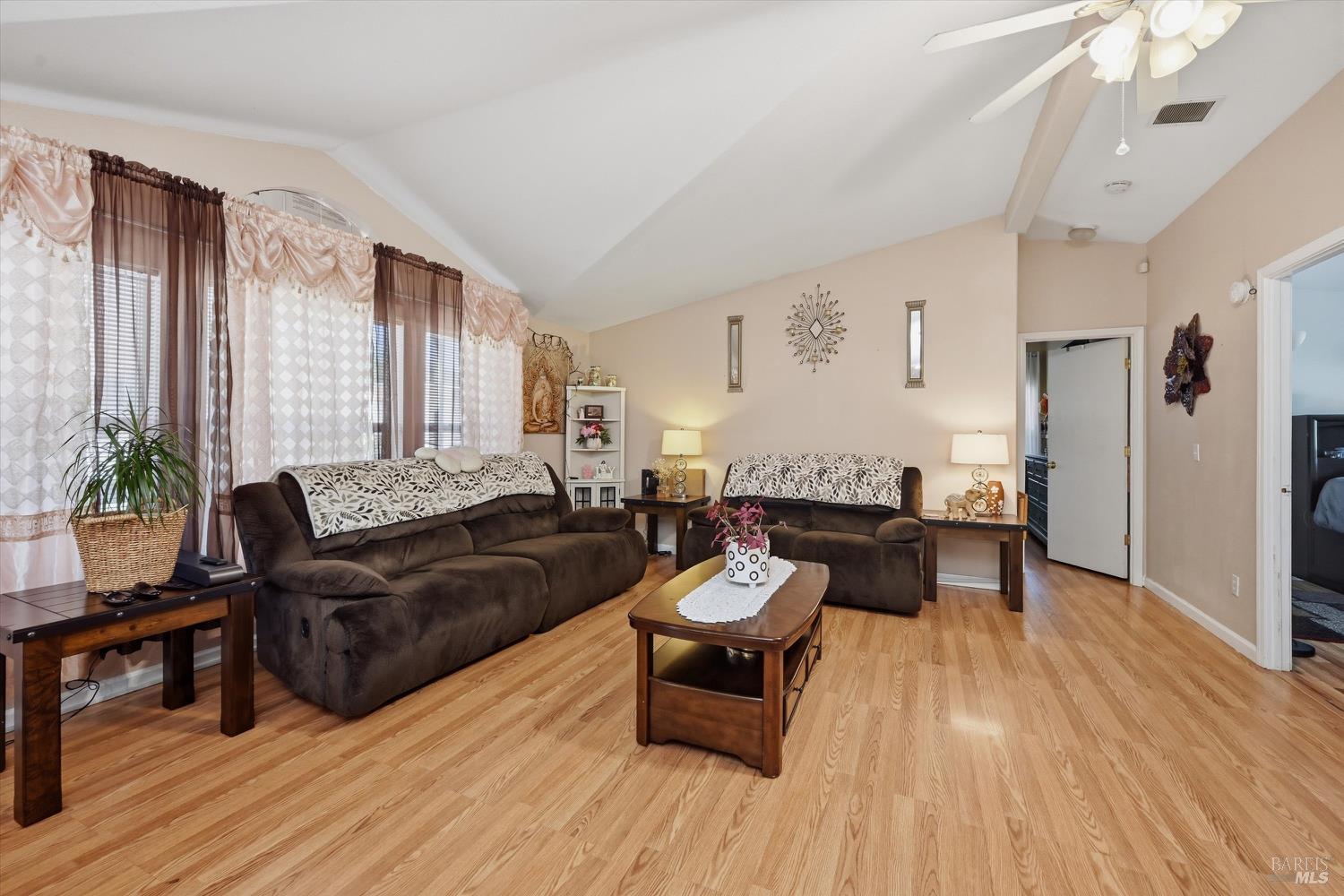 4801 North State Street, Unit 10 Ukiah, CA 95482 - Photo 7 of 23