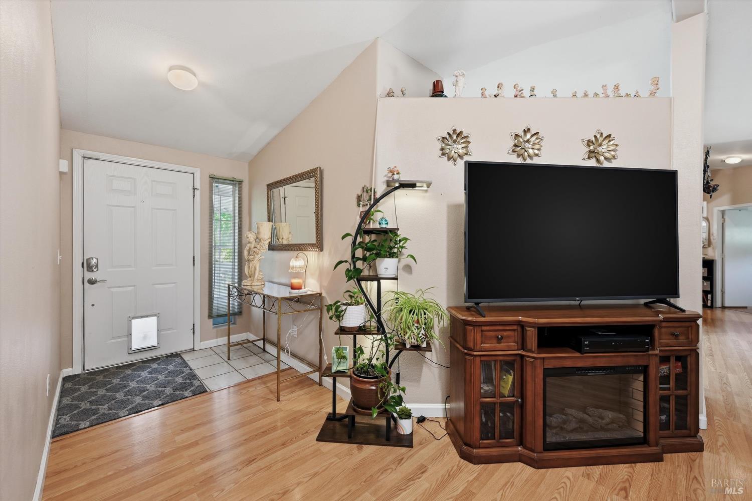 4801 North State Street, Unit 10 Ukiah, CA 95482 - Photo 9 of 23