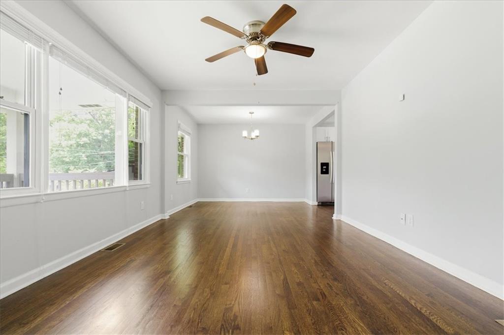 2705 Lincoln Court Northwest Atlanta, GA 30318 - Photo 6 of 25