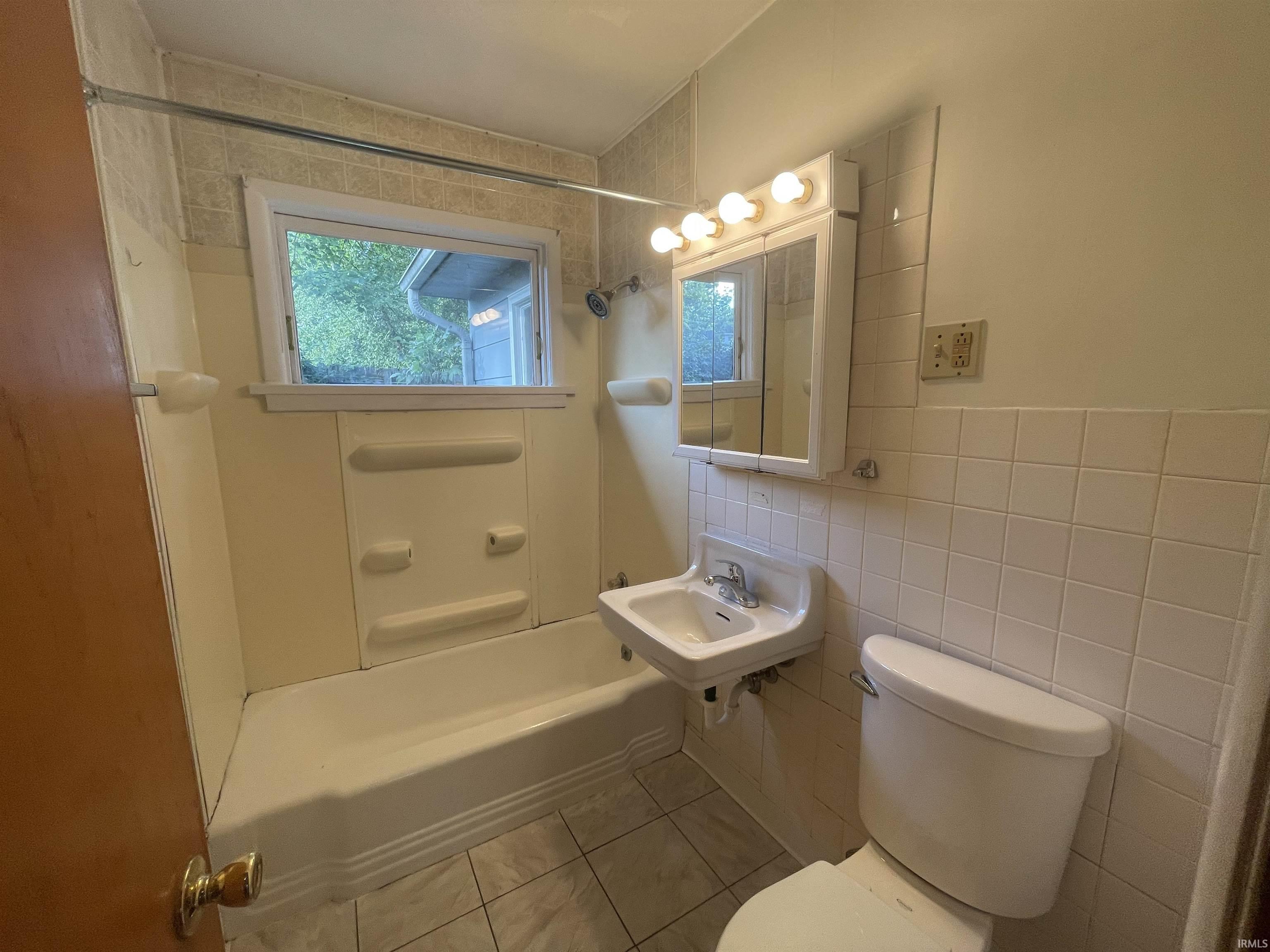 1906 East Maxwell Lane Bloomington, IN 47401 - Photo 10 of 18