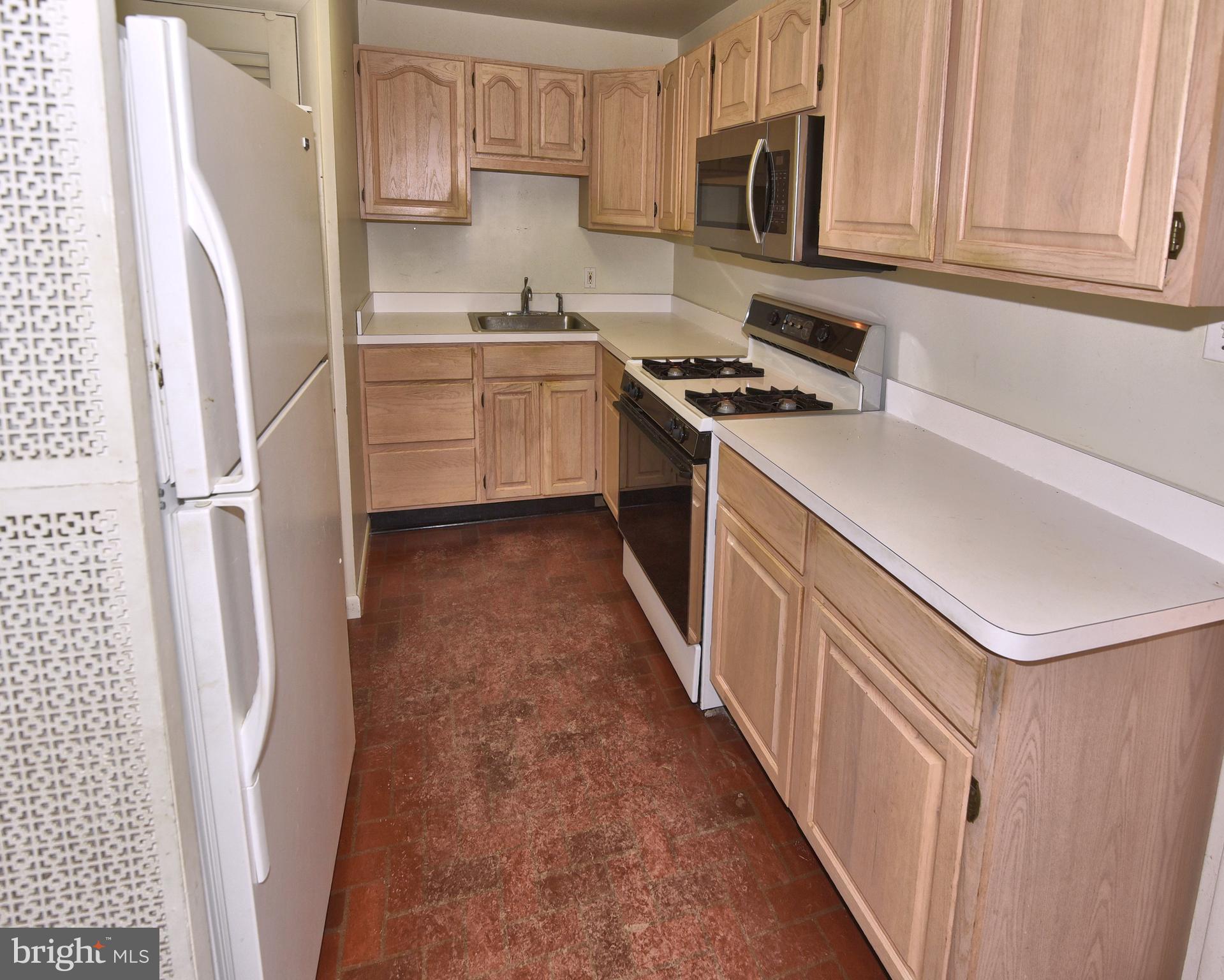 108 Roselawn Road Annapolis, MD 21403 - Photo 9 of 43 Gallery Image 9
