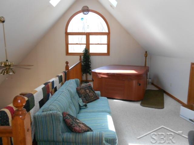 5909 North Swede Road Midland, MI 48642 - Photo 7 of 21 31238283-6.JPG