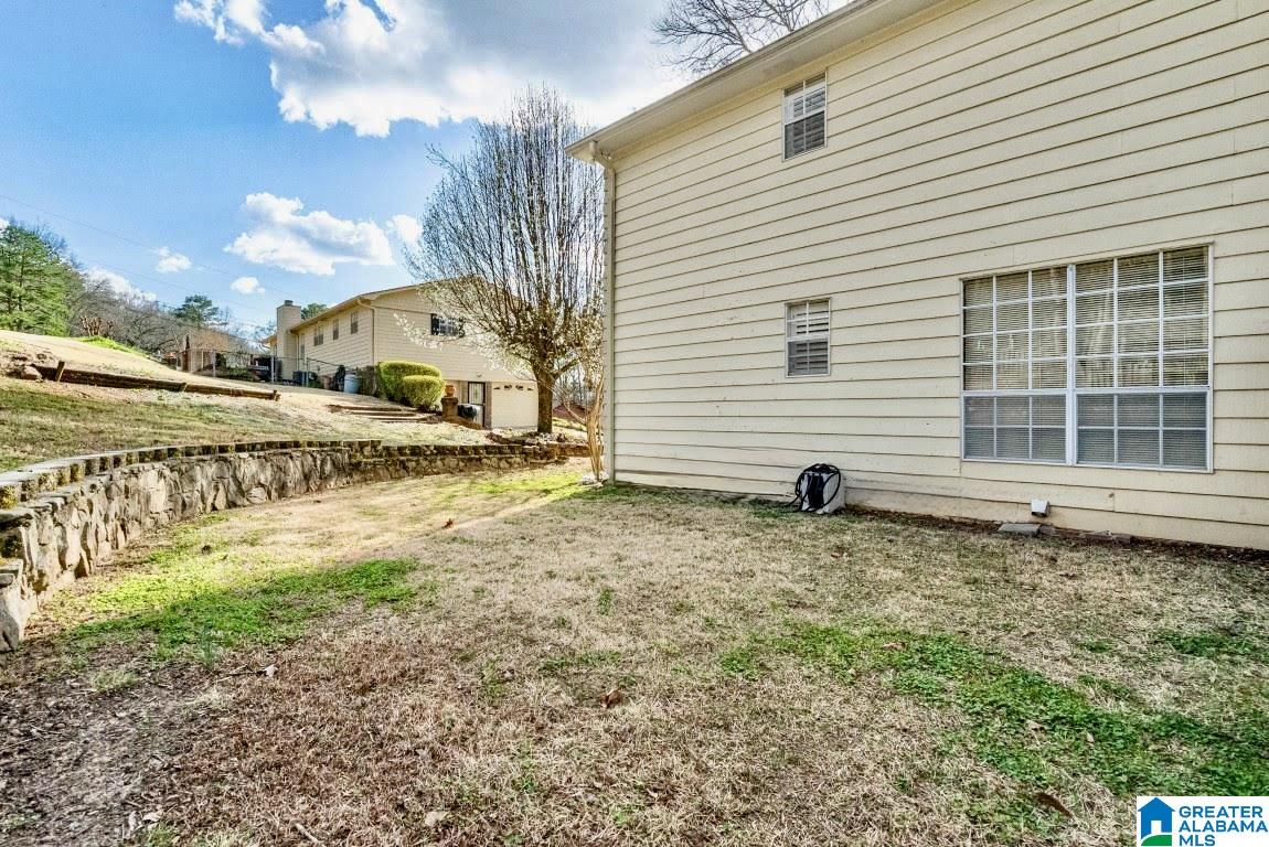 1439 Cabin Hill Road Birmingham, AL 35235 - Photo 22 of 24