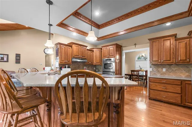 $799,000 | 112 Park Road, Benton, MO 63736