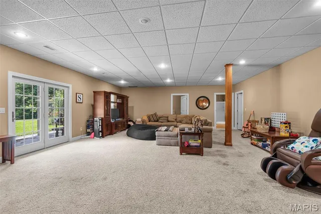 $799,000 | 112 Park Road, Benton, MO 63736