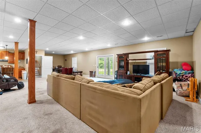 $799,000 | 112 Park Road, Benton, MO 63736