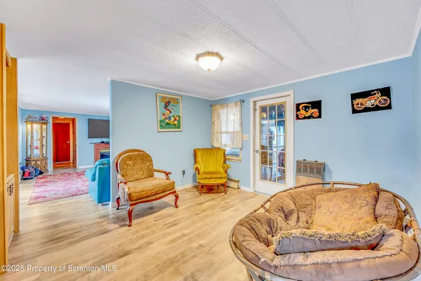 $229,000 | 10 Bald Mt Road, Clarks Summit, PA 18411