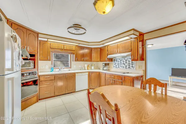 $229,000 | 10 Bald Mt Road, Clarks Summit, PA 18411