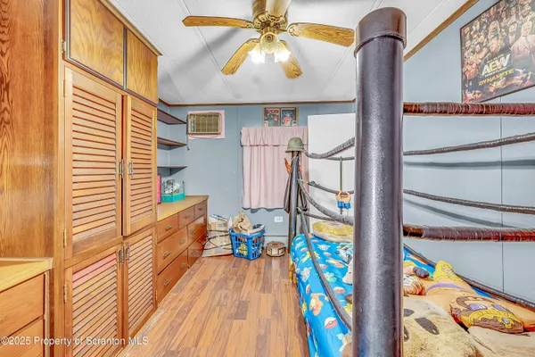 $229,000 | 10 Bald Mt Road, Clarks Summit, PA 18411