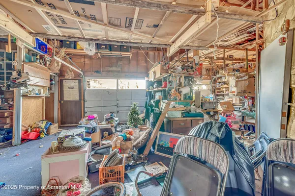 $229,000 | 10 Bald Mt Road, Clarks Summit, PA 18411