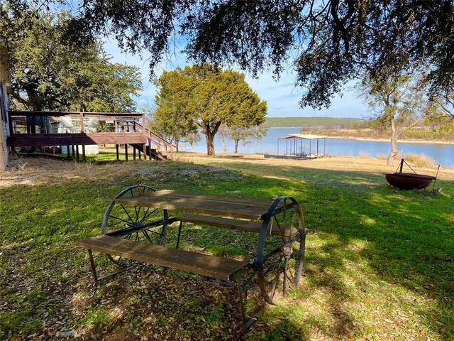 $1,078,000 | 105 Breding Road, Graford, TX 76449
