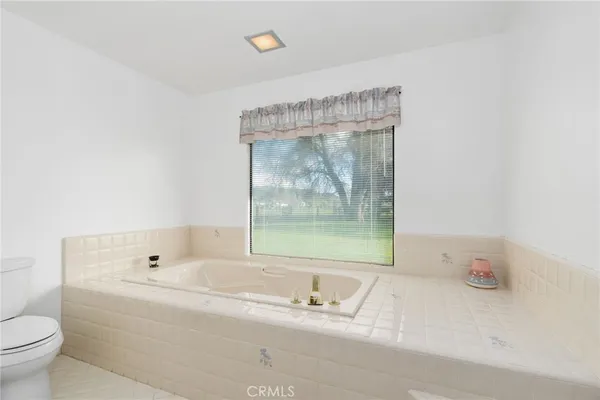 $724,900 | 39500 Millwood Drive, Unit C, Woodlake, CA 93286