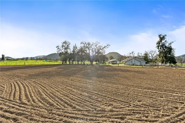 $724,900 | 39500 Millwood Drive, Unit C, Woodlake, CA 93286