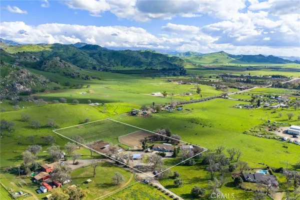 $724,900 | 39500 Millwood Drive, Unit C, Woodlake, CA 93286