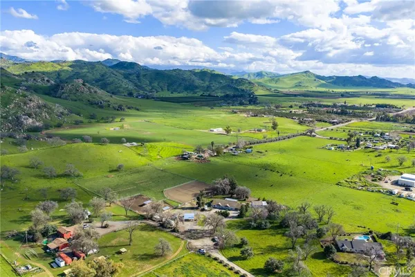$724,900 | 39500 Millwood Drive, Unit C, Woodlake, CA 93286