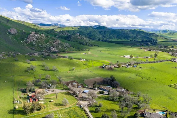 $724,900 | 39500 Millwood Drive, Unit C, Woodlake, CA 93286