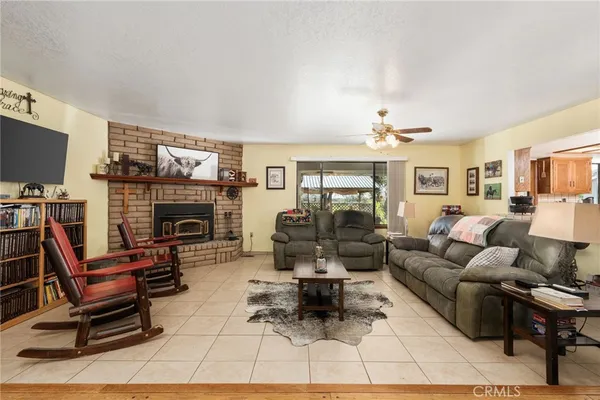 $724,900 | 39500 Millwood Drive, Unit C, Woodlake, CA 93286