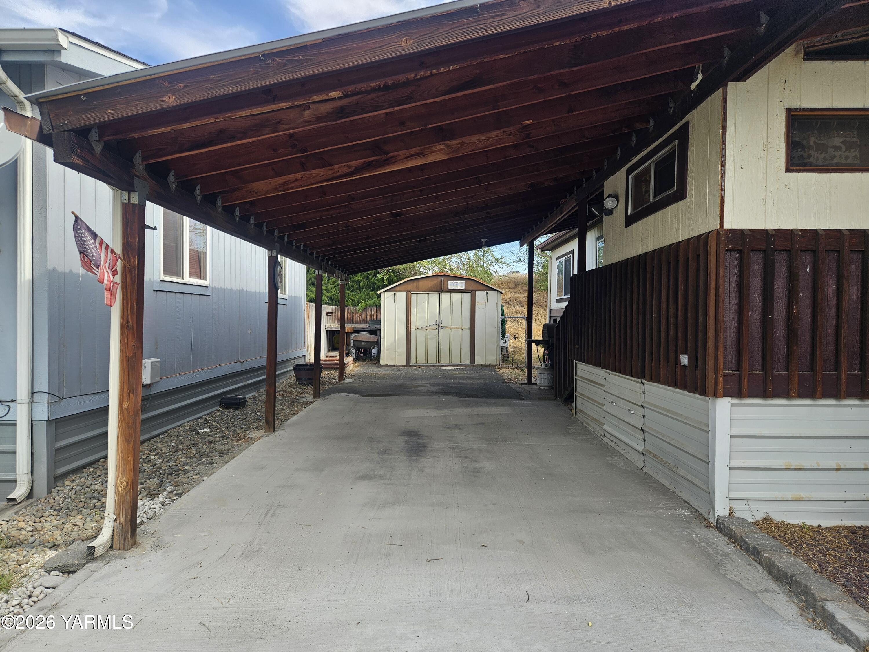 1130 North Wenas Road, Unit 6 Selah, WA 98942 - Photo 3 of 25 1000019210