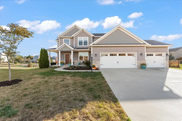 $482,500 | 1804 Horizon Court, Mahomet, IL 61853