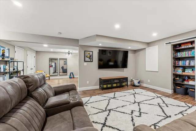 $482,500 | 1804 Horizon Court, Mahomet, IL 61853