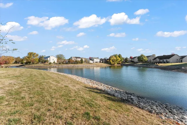 $482,500 | 1804 Horizon Court, Mahomet, IL 61853