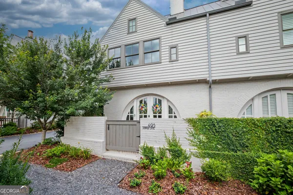 $685,000 | 495 Juniper Lane, Fayetteville, GA 30214