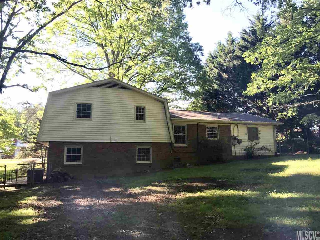 214 Heritage View Road Hickory, NC 28601 - Photo 11 of 24 Gallery Image 11