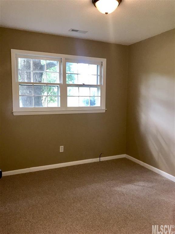214 Heritage View Road Hickory, NC 28601 - Photo 17 of 24 Gallery Image 17