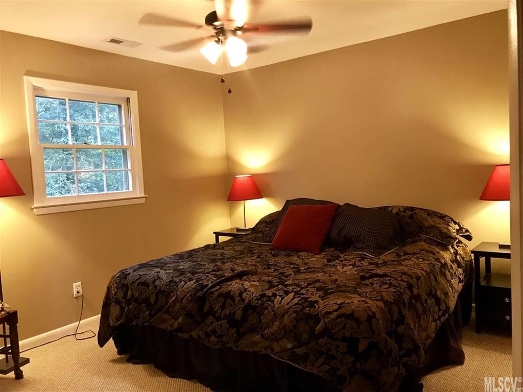 214 Heritage View Road Hickory, NC 28601 - Photo 23 of 24 Gallery Image 23