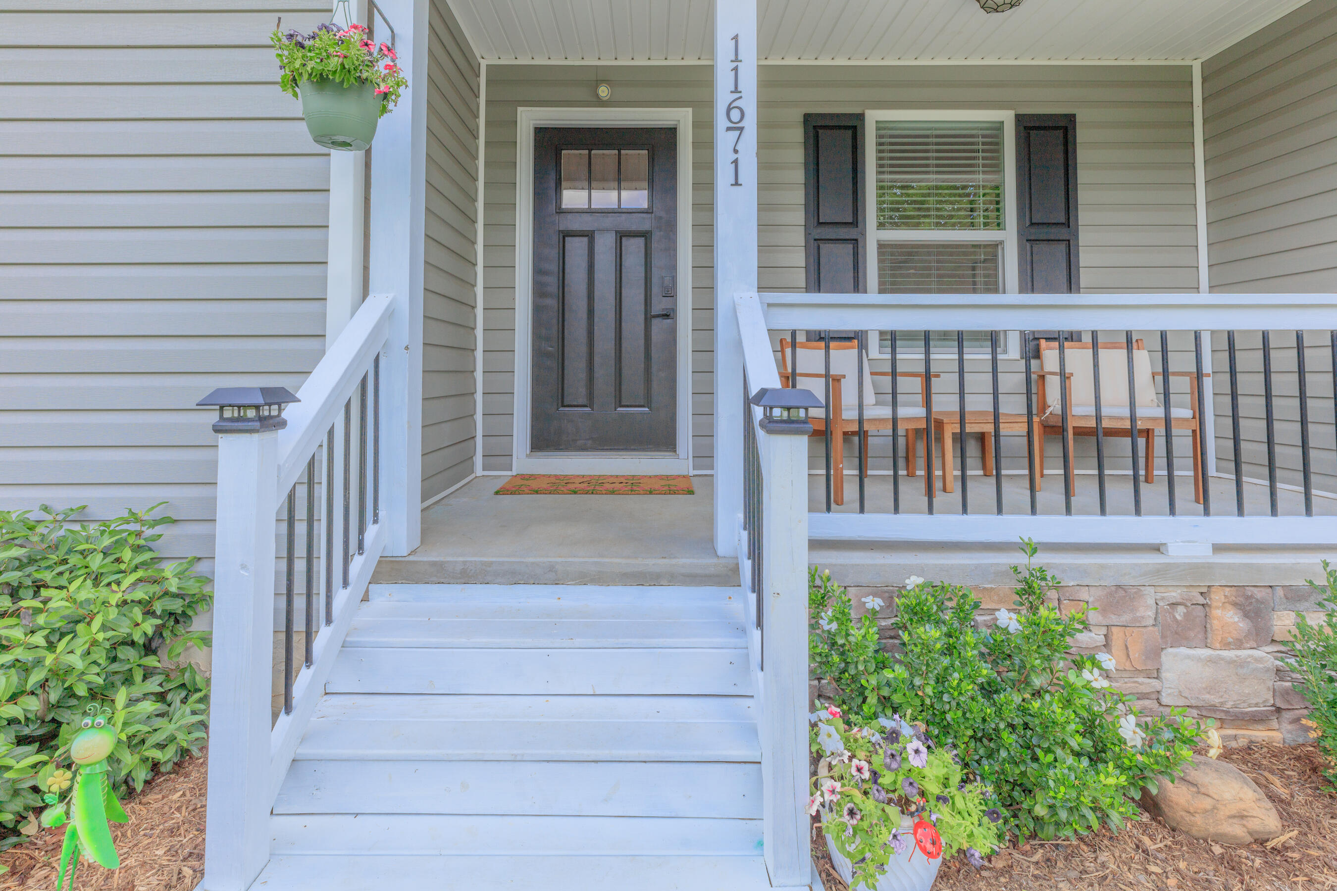 11671 Walker Road Soddy-Daisy, TN 37379 - Photo 3 of 27 11671 Walker HD-19