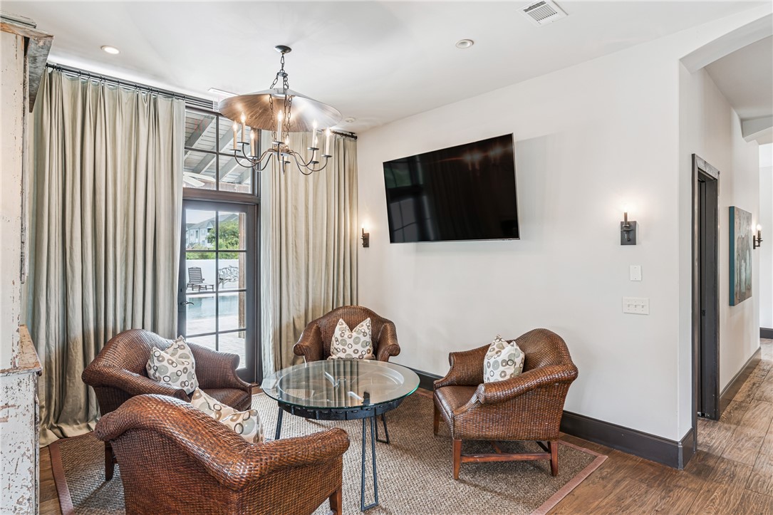 281 Bottlebrush Walk Brunswick, GA 31525 - Photo 32 of 37 Luxury Amenities