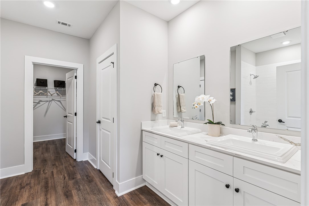 281 Bottlebrush Walk Brunswick, GA 31525 - Photo 10 of 37 Model Home