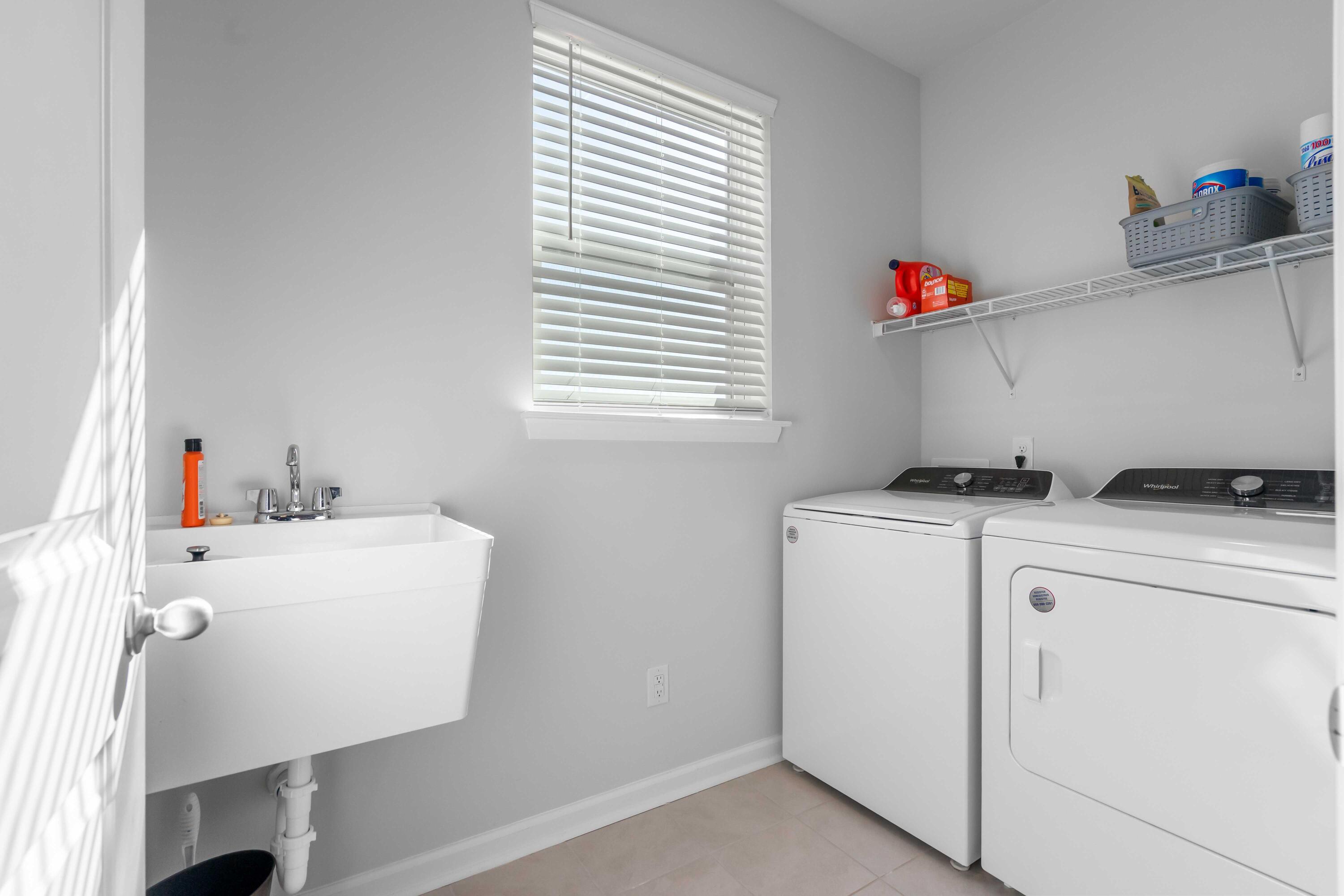 1090 Wading Point Boulevard Huger, SC 29450 - Photo 45 of 63 laundry