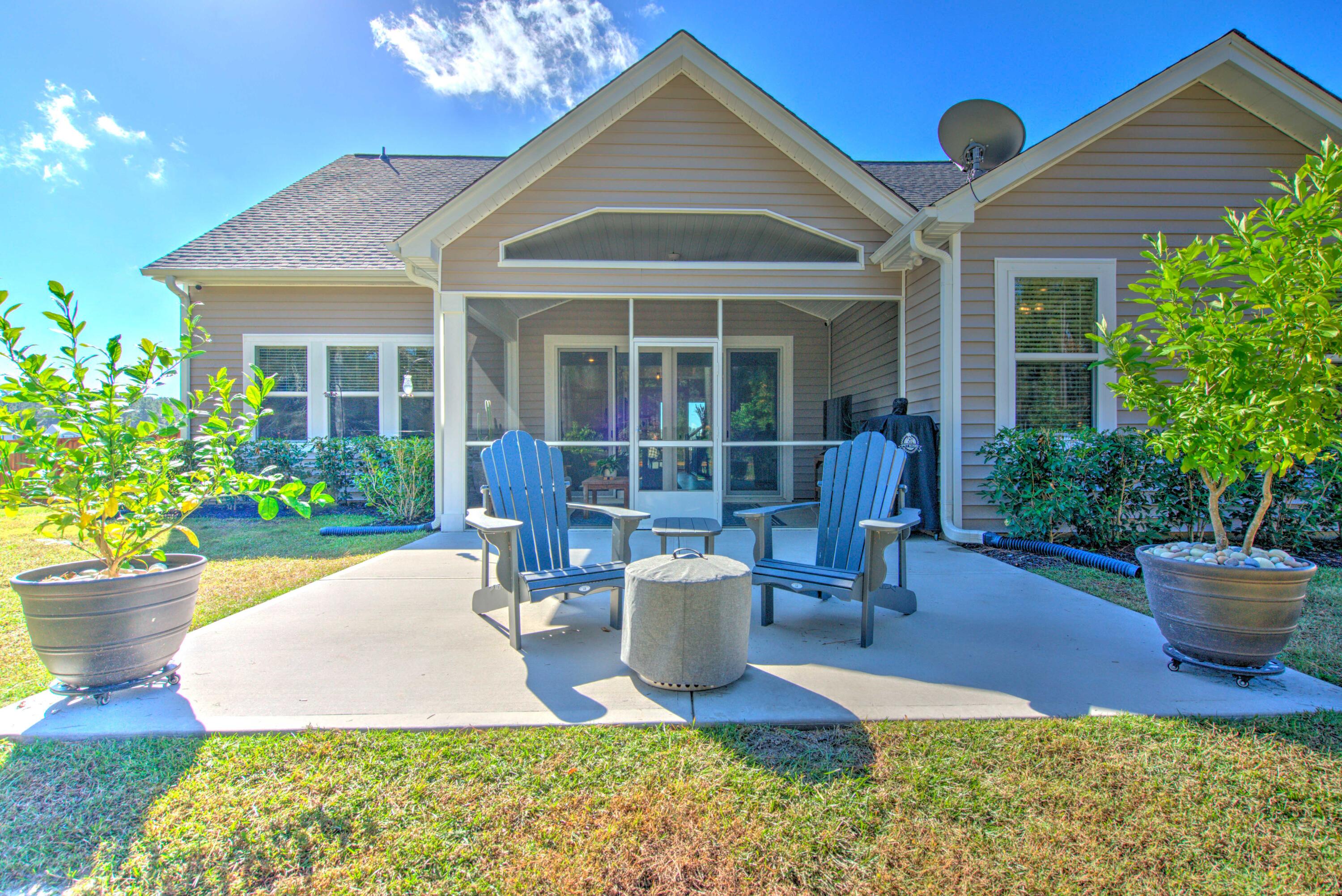 1090 Wading Point Boulevard Huger, SC 29450 - Photo 50 of 63 patio (2)