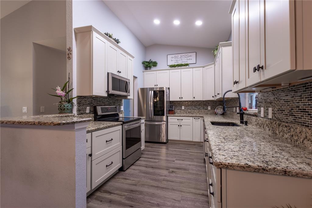 4730 Kiska Road North Port, FL 34288 - Photo 5 of 34 Gallery Image 5