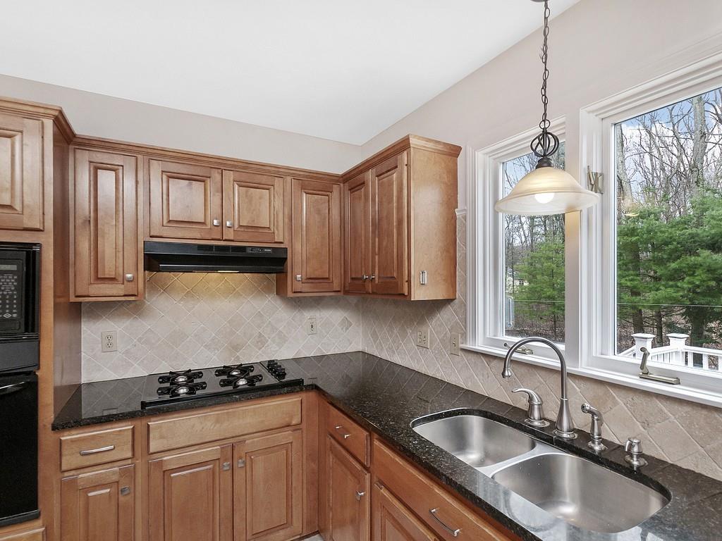 16 Howe Street Medway, MA 02053 - Photo 9 of 36 Gallery Image 9