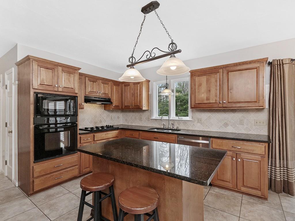 16 Howe Street Medway, MA 02053 - Photo 10 of 36 Gallery Image 10