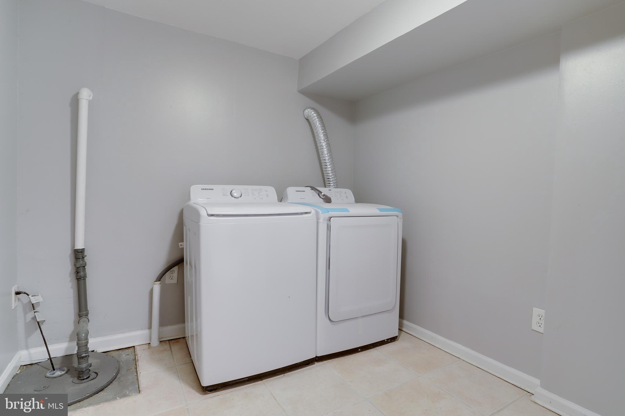 6233 Landover Road Cheverly, MD 20785 - Photo 40 of 60 Laundry Room