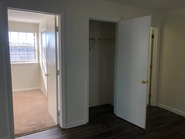 $2,055 | 11 Railroad Avenue, Unit 31, Derry, NH 03038