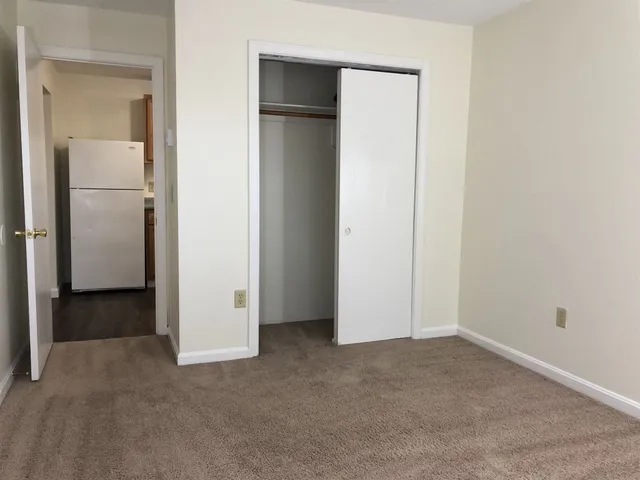 $2,055 | 11 Railroad Avenue, Unit 31, Derry, NH 03038