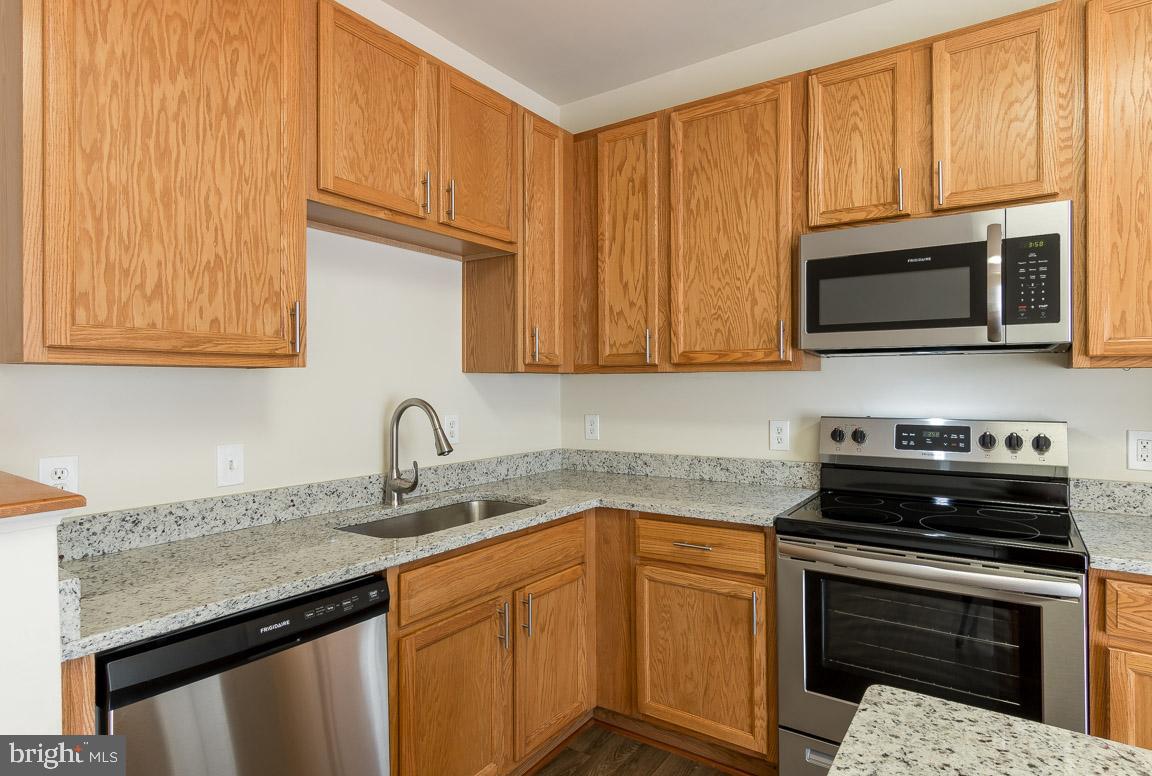 622 Luthardt Road Middle River, MD 21220 - Photo 3 of 25