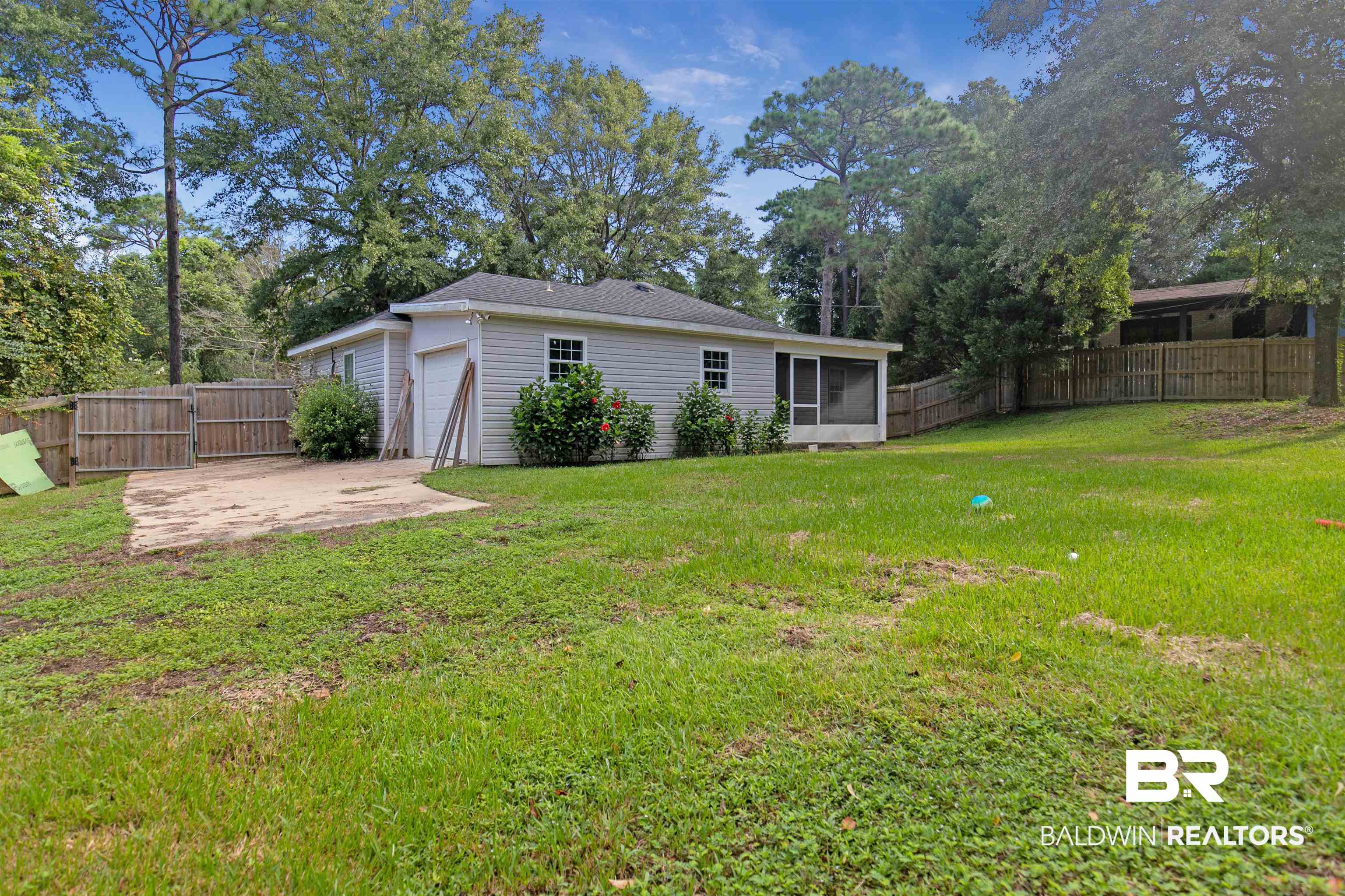 134 Michael Loop Daphne, AL 36526 - Photo 20 of 22