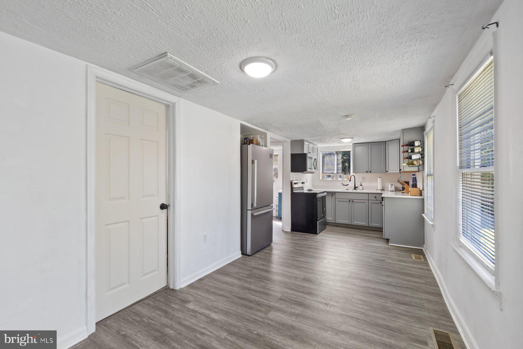 7835 Bensville Road Waldorf, MD 20603 - Photo 11 of 30