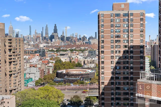 $699,000 | 266 East Broadway, Unit B1905 | Lower East Side