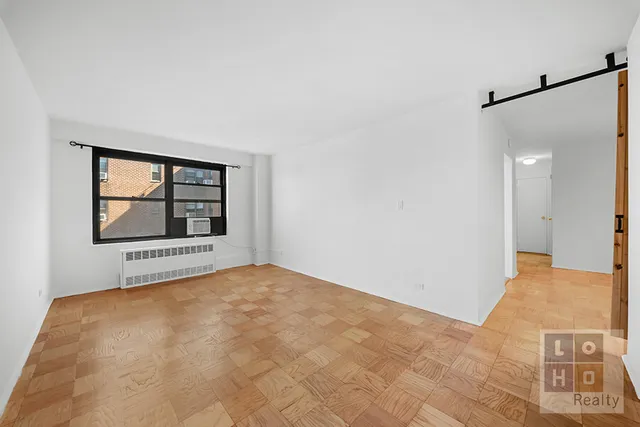 $699,000 | 266 East Broadway, Unit B1905 | Lower East Side