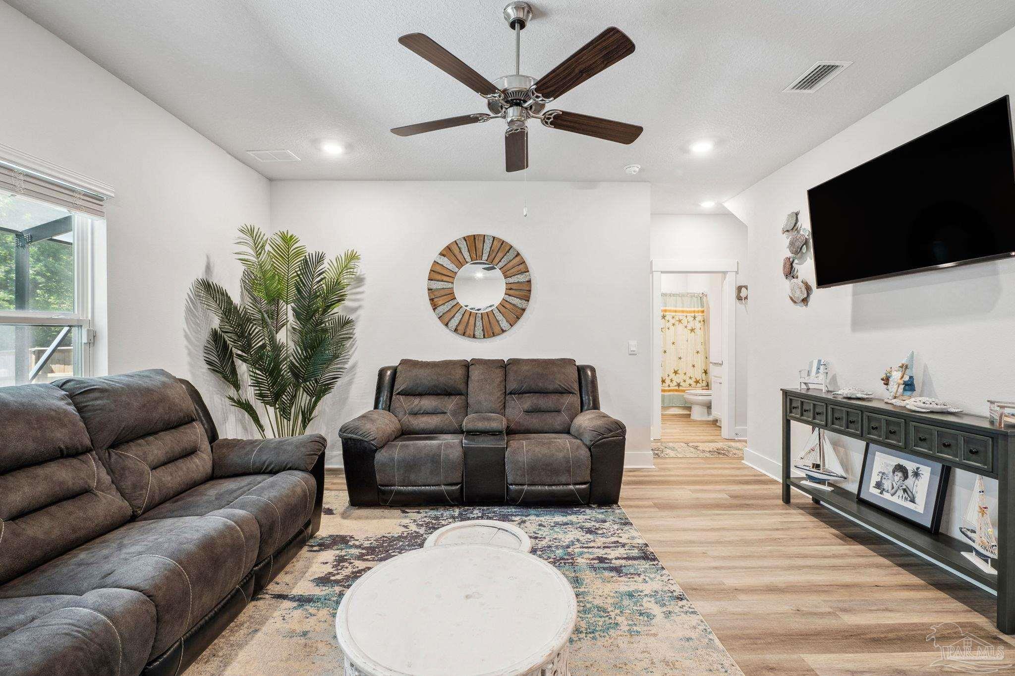 6060 Rutherford Loop Pensacola, FL 32526 - Photo 14 of 32