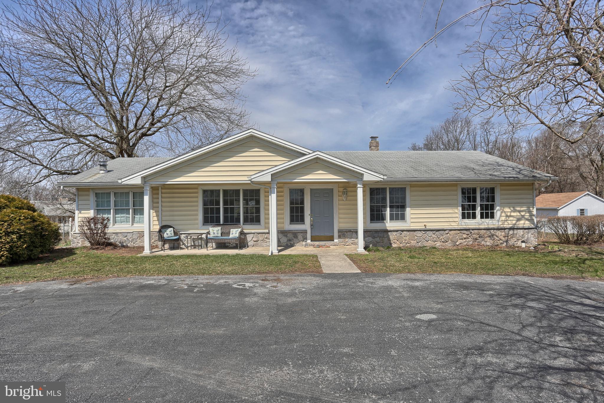 1385 Roush Road Hummelstown, PA 17036 - Photo 1 of 23 Gallery Image 1