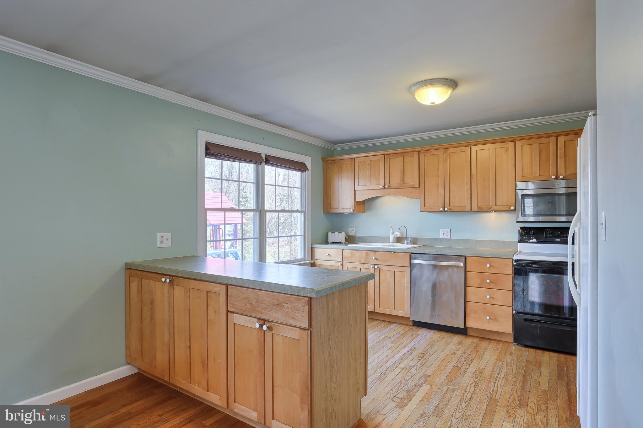 1385 Roush Road Hummelstown, PA 17036 - Photo 6 of 23 Gallery Image 6