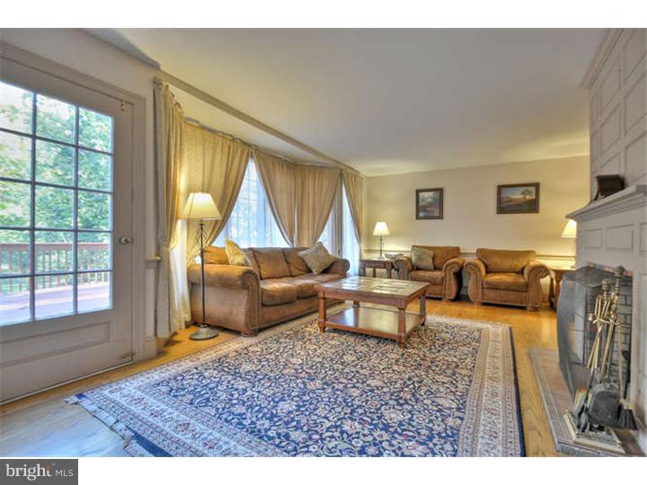 180 Larrison Road Wrightstown, NJ 08562 - Photo 5 of 25 Family Room